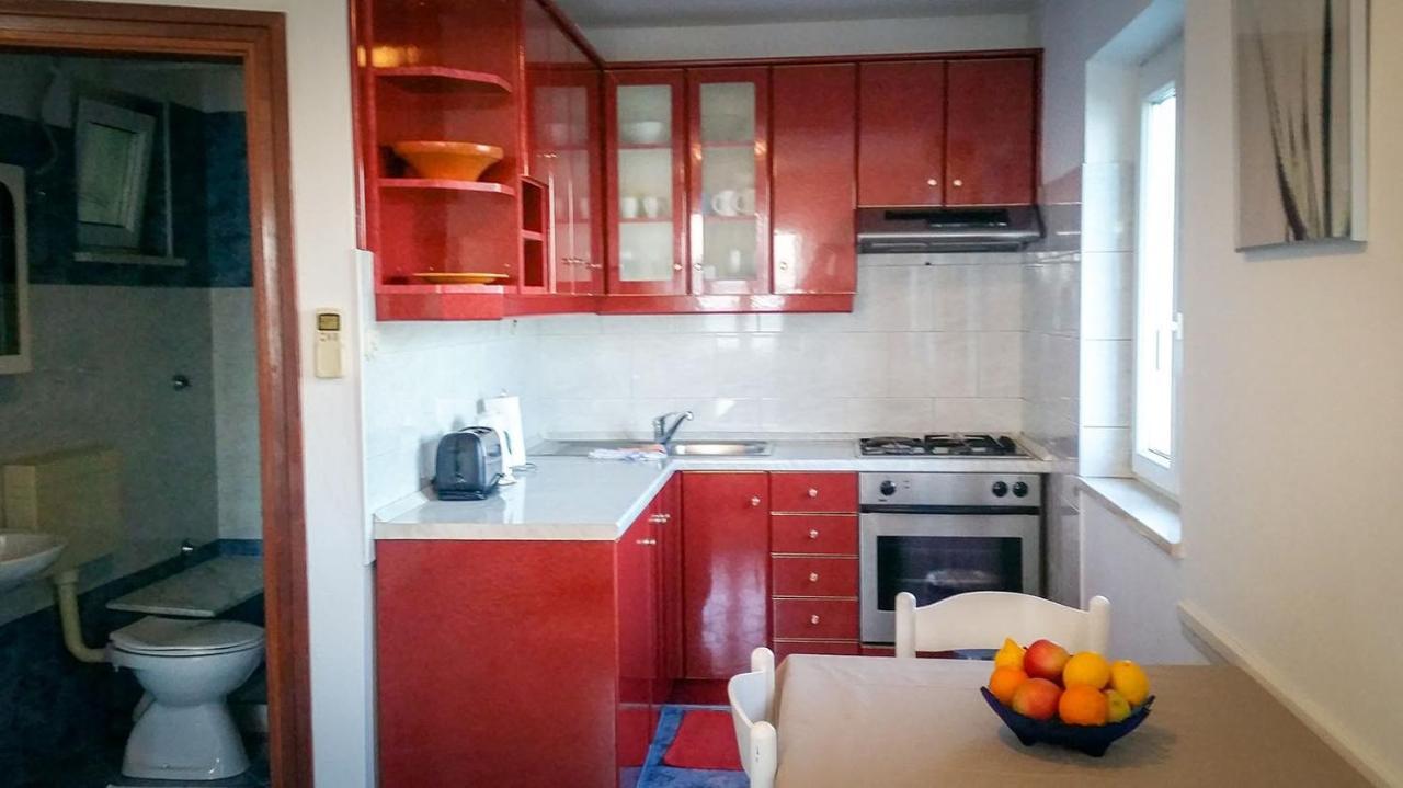 Apartman Pape Pakoštane Eksteriør billede